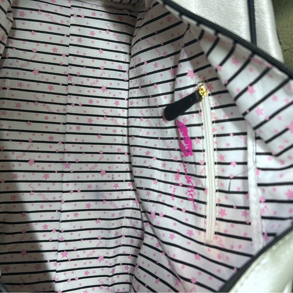 A pair of Betsey Johnson Unicorn Slate large weekender travel bags vacation - Picture 7 of 10